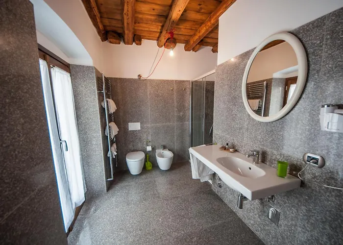 Santa Lucia & Smeraldo Bed & Breakfast Bergamo