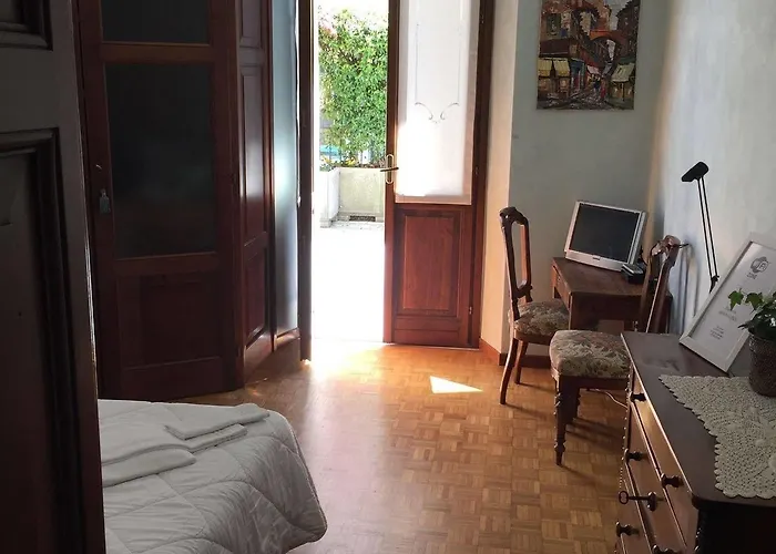 Santa Lucia&smeraldo