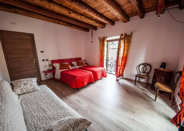 Santa Lucia & Smeraldo Bed & Breakfast Bergamo