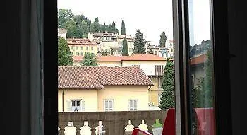 Santa Lucia Bed & Breakfast *